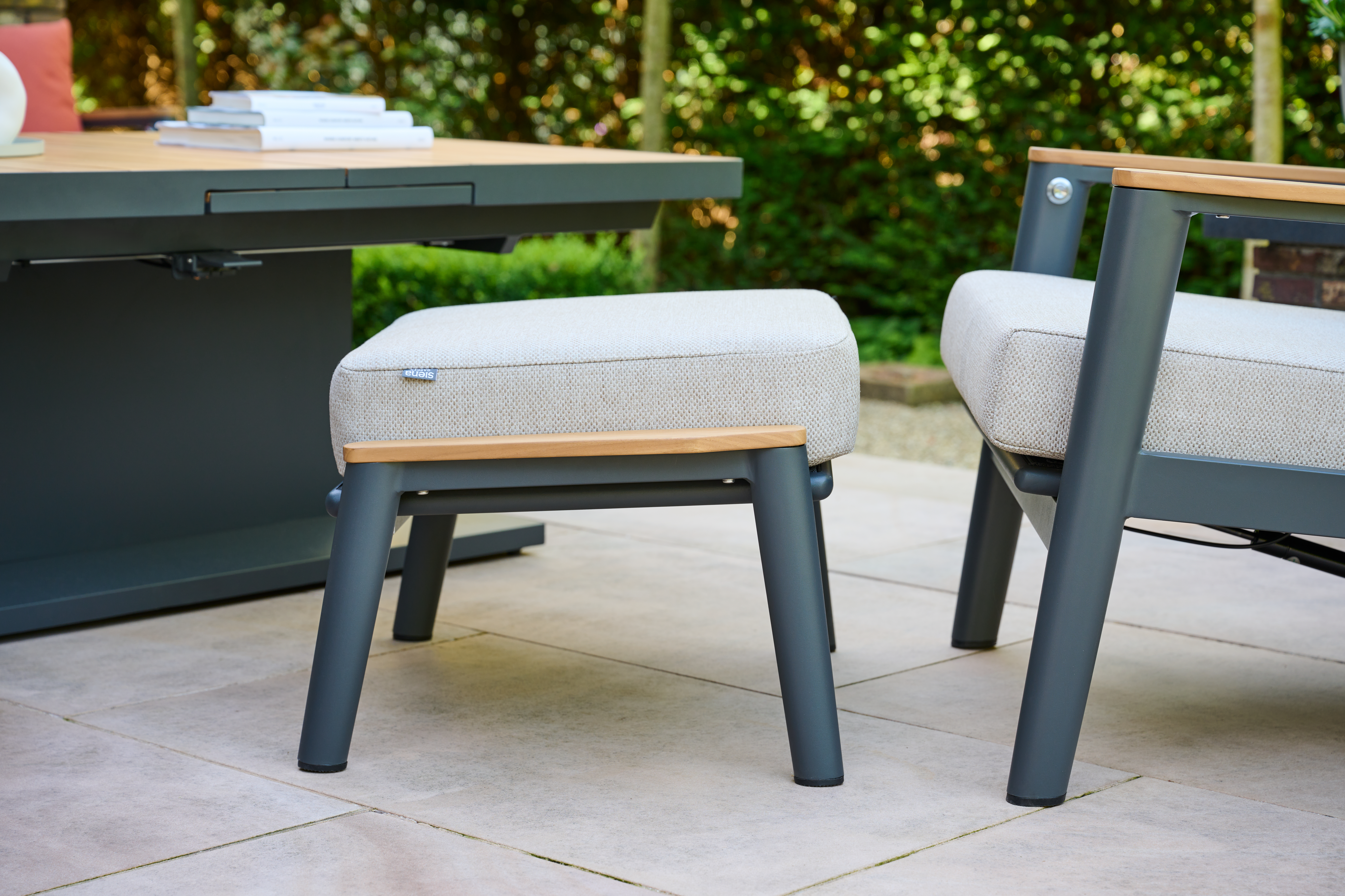 Loungehocker "Cortina"