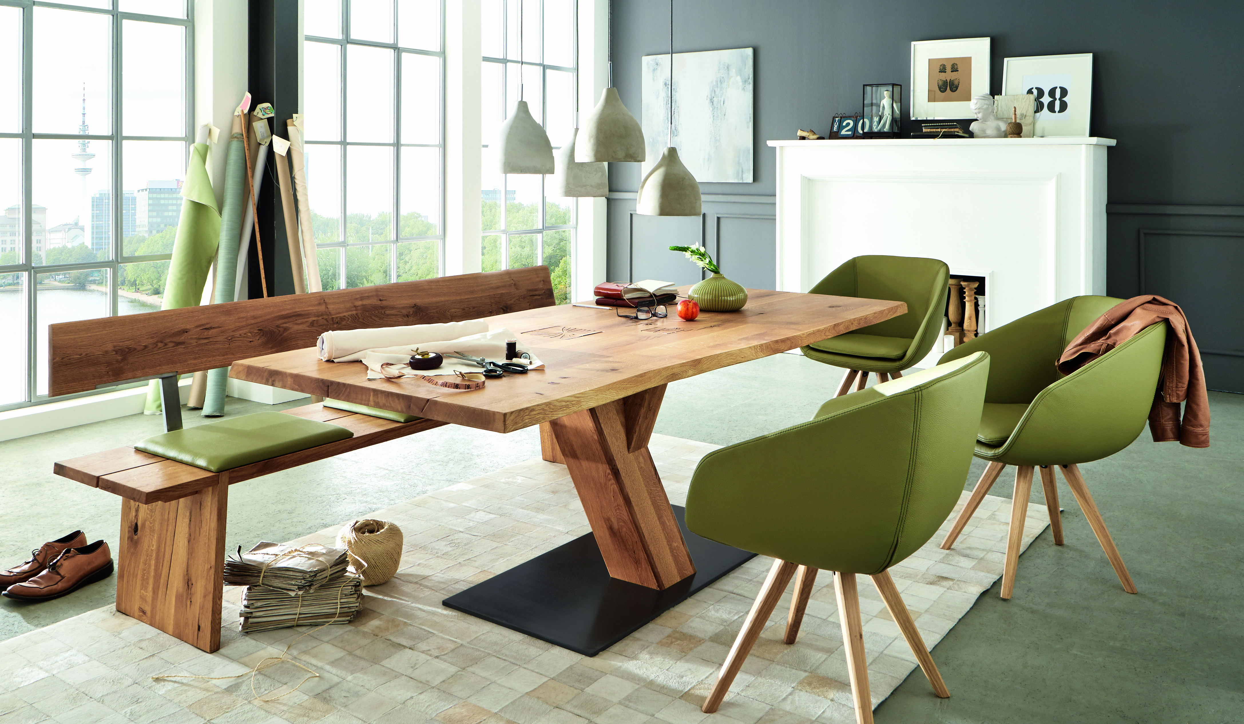 Säulentisch "Zweigl"