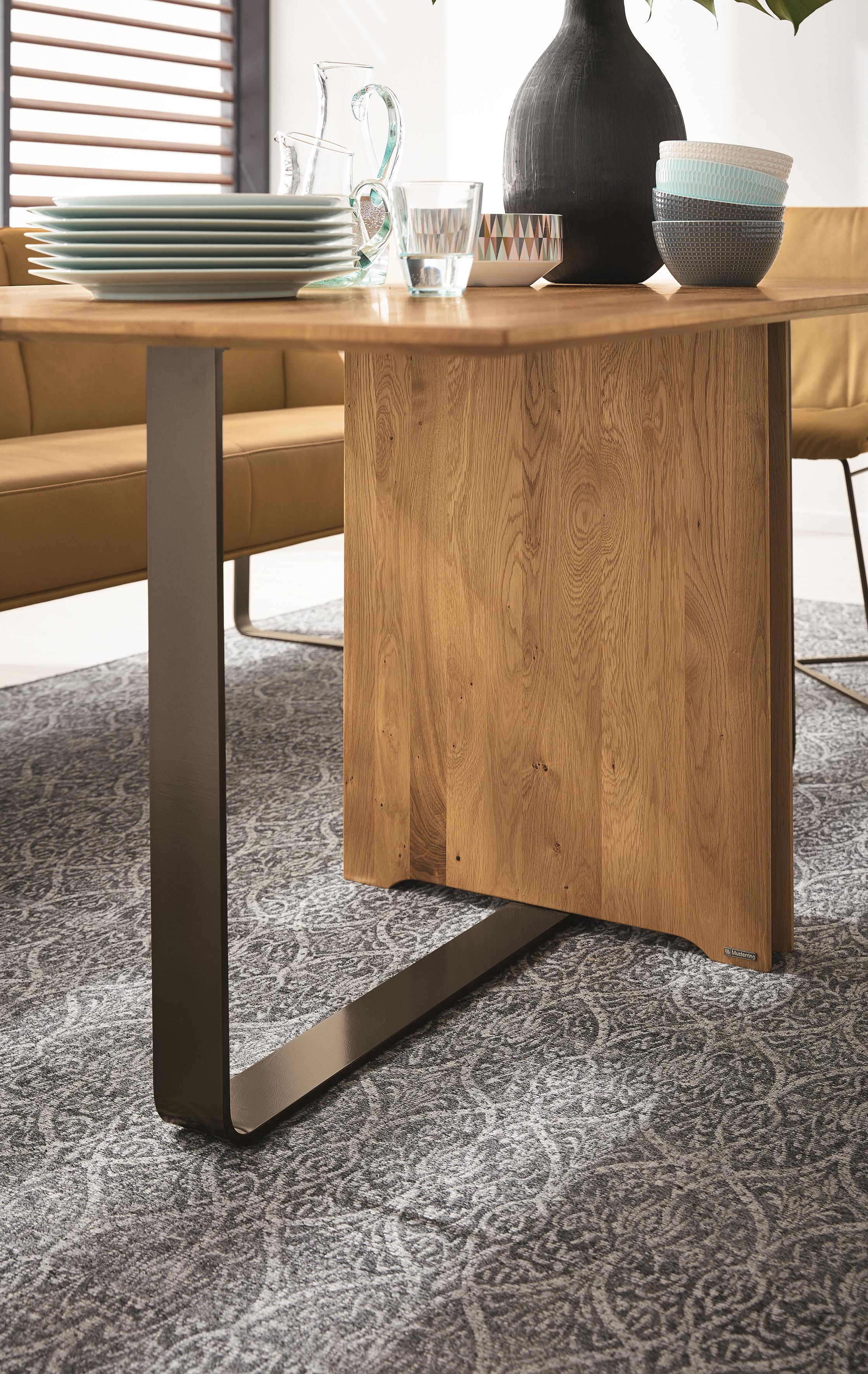 Musterring Design - Tisch "2050"