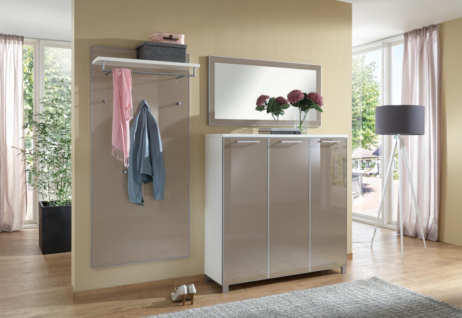 Garderobenprogramm "Santina"